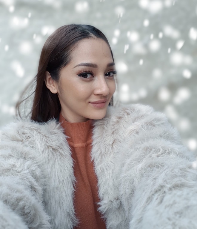 Samsung Galaxy A8/A8+ anh 3