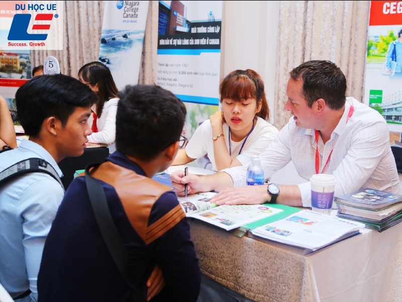 Tim hieu thong tin du hoc 55 truong DH, CD danh tieng the gioi hinh anh