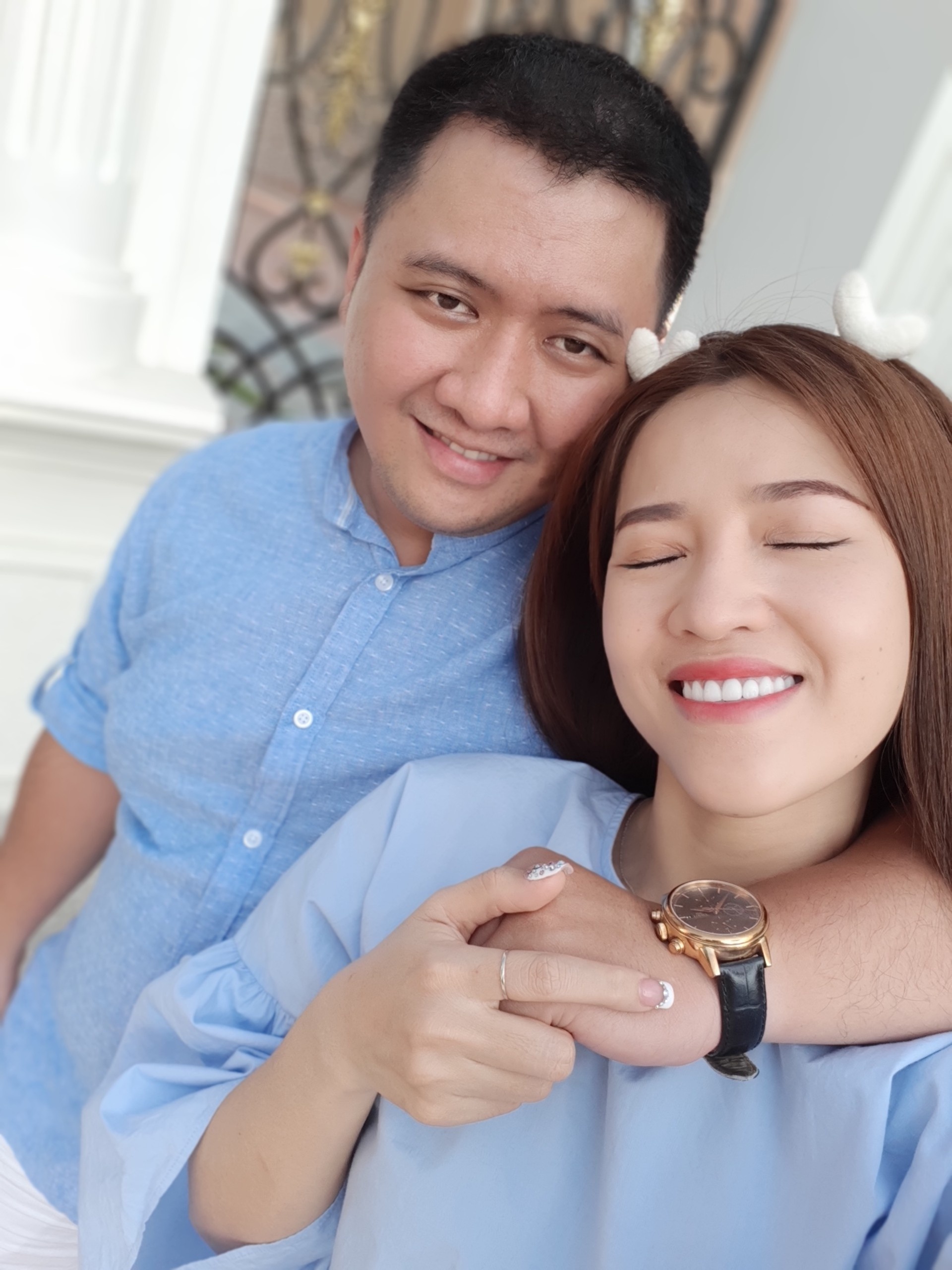 Samsung Galaxy A8/A8+ anh 2