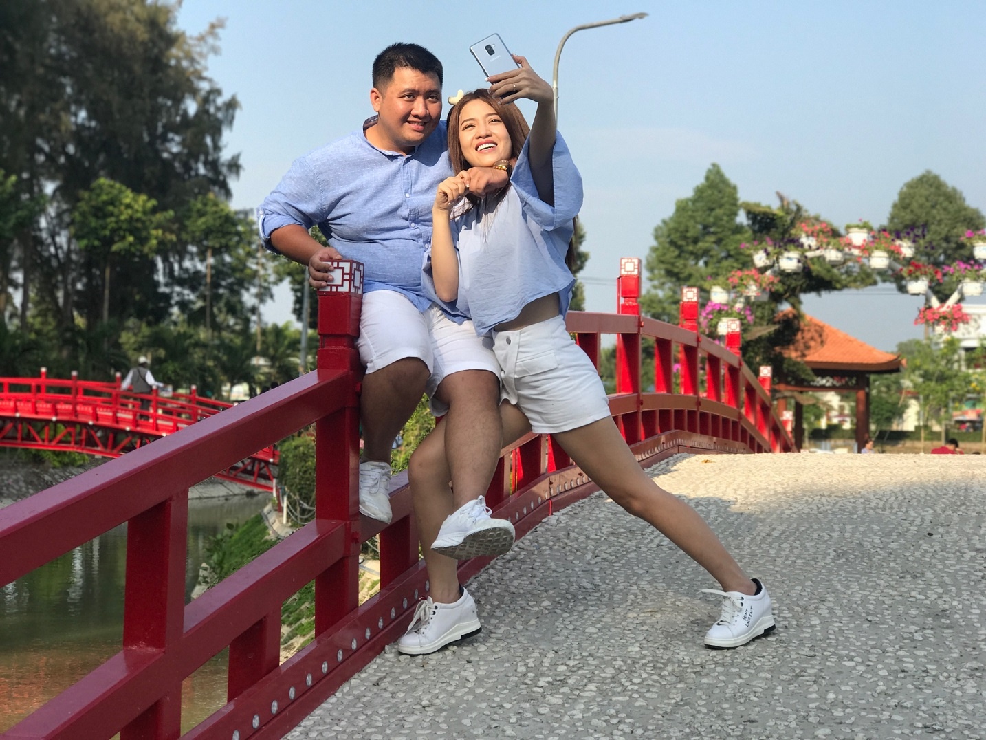 Samsung Galaxy A8/A8+ anh 5