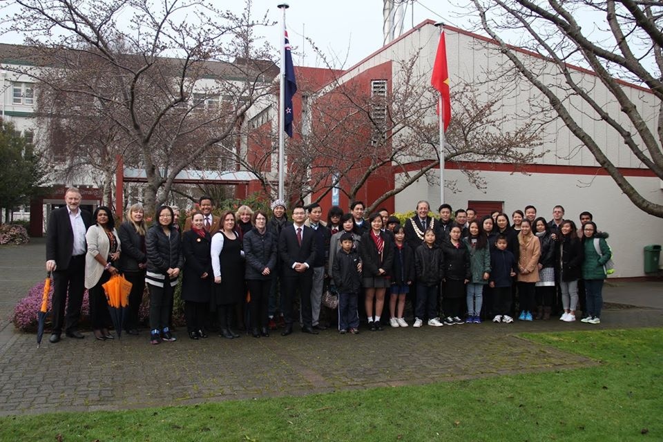 Chuong trinh PGDipBE ho tro doanh nhan dau tu, dinh cu tai New Zealand hinh anh