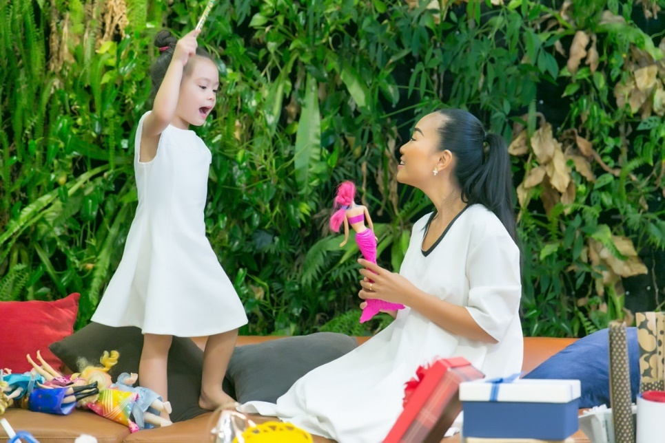 Doan Trang: 'Hay de con tu do song giua thien nhien’ hinh anh