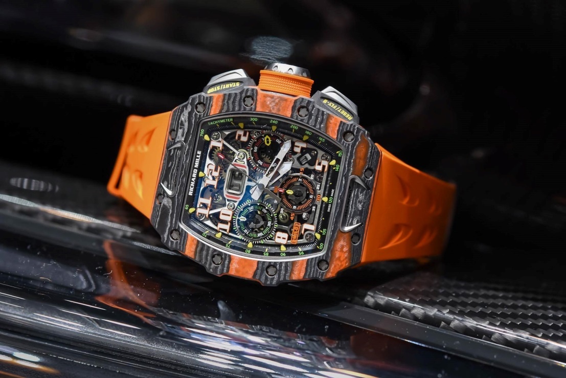 Richard Mille bat tay McLaren ra mat dong ho cam hung xe dua RM 11-03 hinh anh