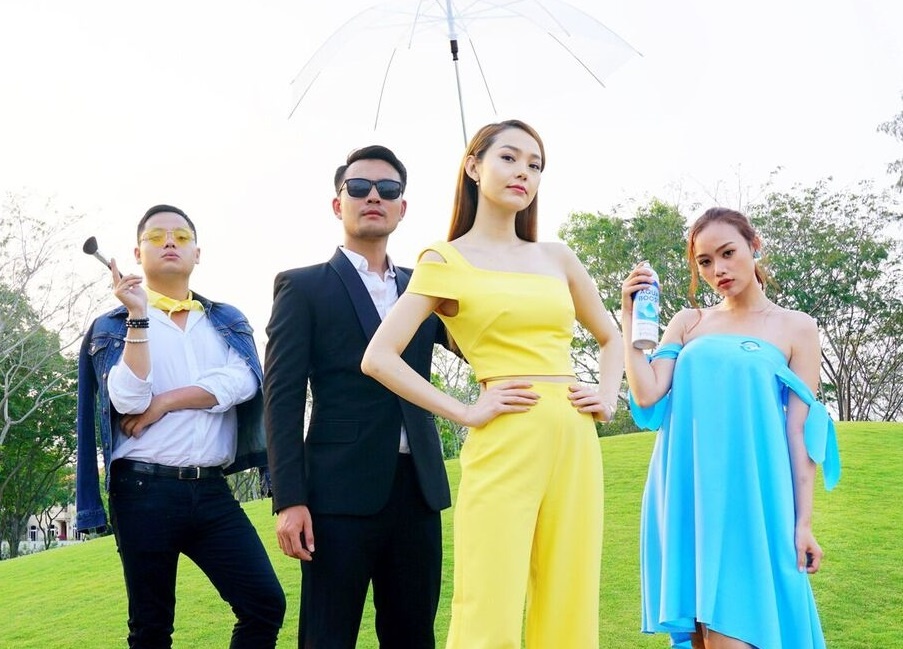 Minh Hang bat mi bi quyet giu than thai tu tin trong cong viec hinh anh