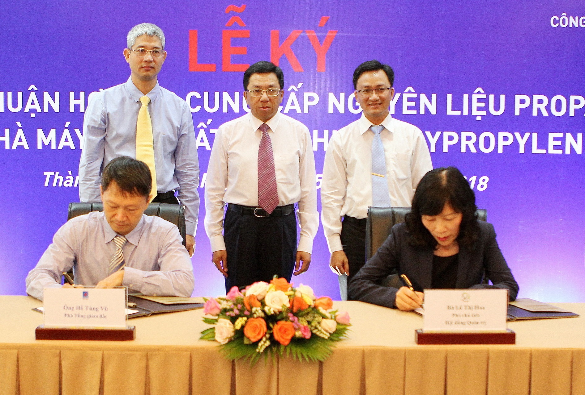 PV Gas cung ung nguyen lieu propane cho Cty CP san xuat nhua Phu My hinh anh