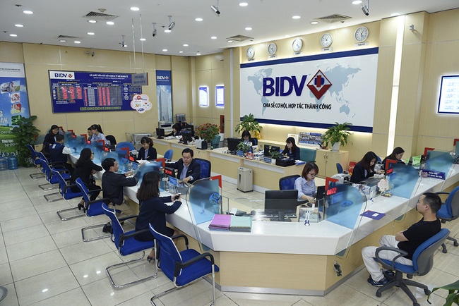 Quy mo tin dung tang 33%, BIDV la ngan hang ban le tot nhat 2017 hinh anh
