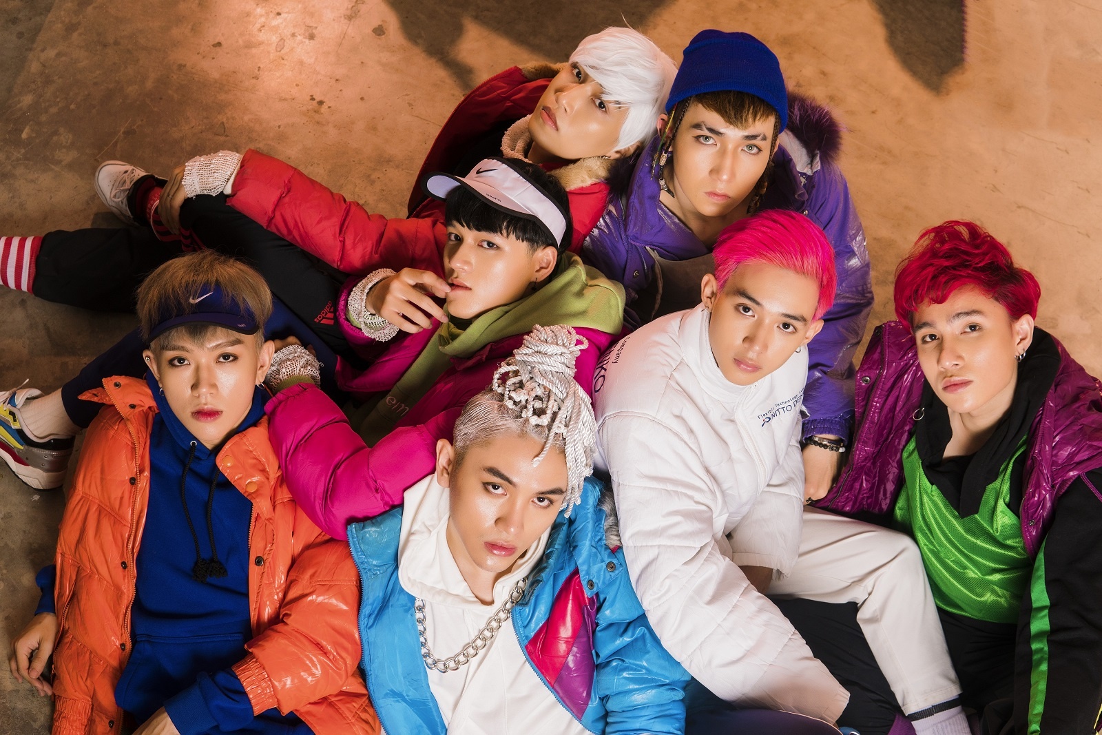 Nhom nhac Zero9 cua 'ong bau' Tang Nhat Tue tung MV tien ty hinh anh