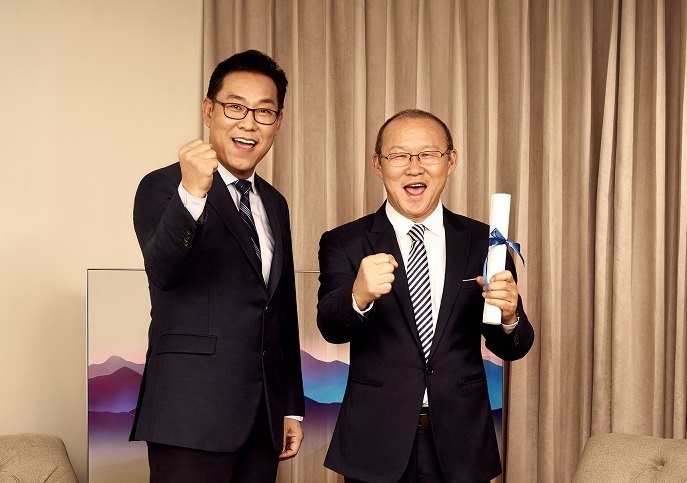 HLV Park Hang Seo lam dai su thuong hieu cua Samsung Vina hinh anh