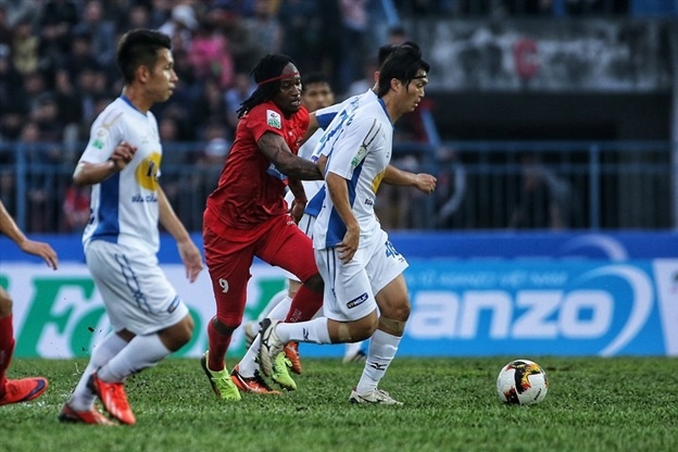 PTI bao hiem chan thuong cho cau thu V.League 2018 hinh anh