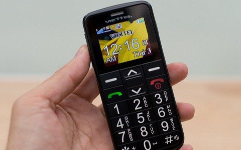 Lo hang Viettel bi giu go kho cho doanh nghiep thuc hien thong tu 64? hinh anh