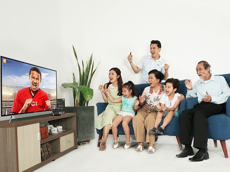 Clip TV tro thanh ung dung giai tri tren TCL hinh anh