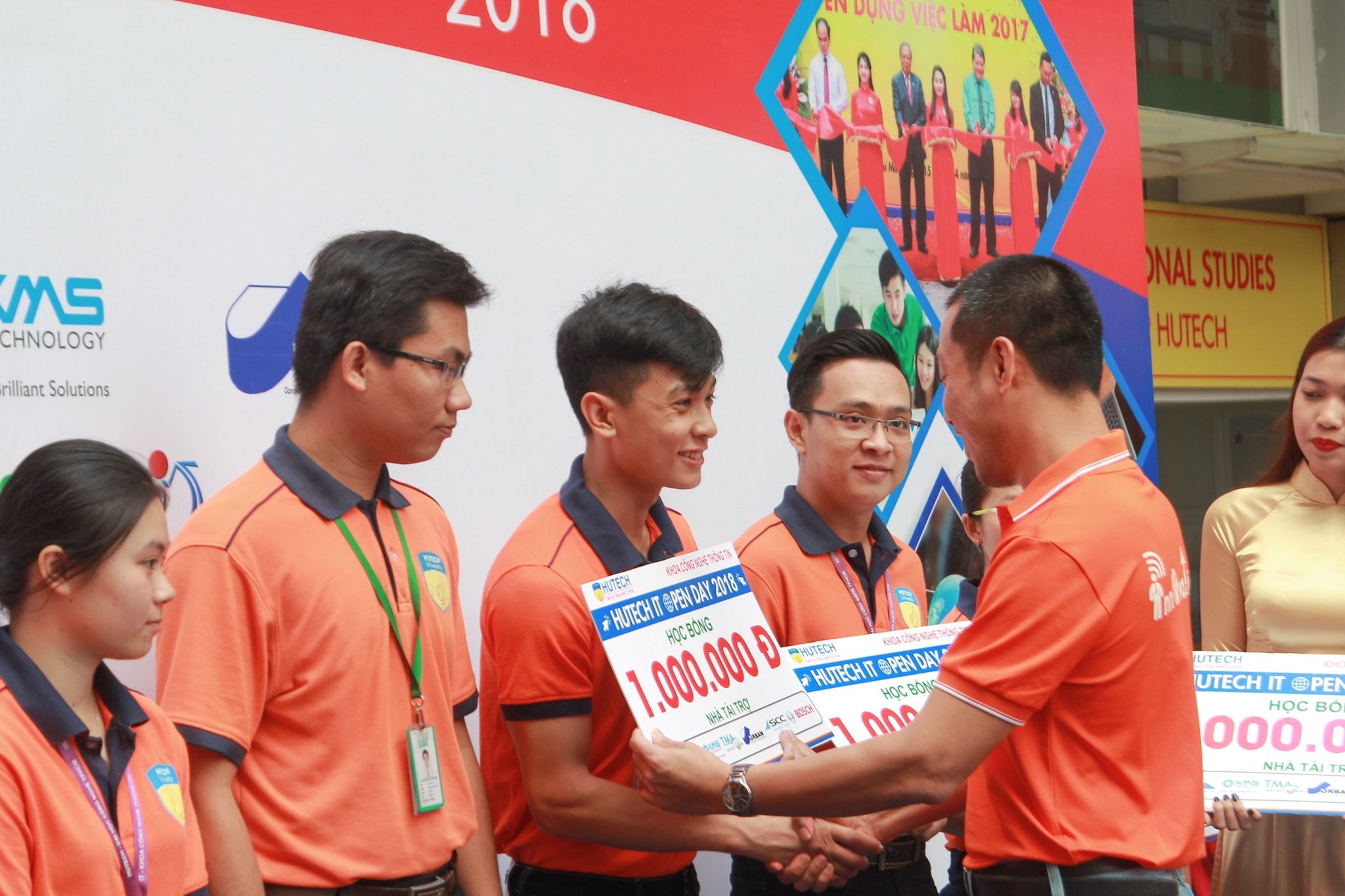 Hutech  ảnh 4 Hutech anh 4