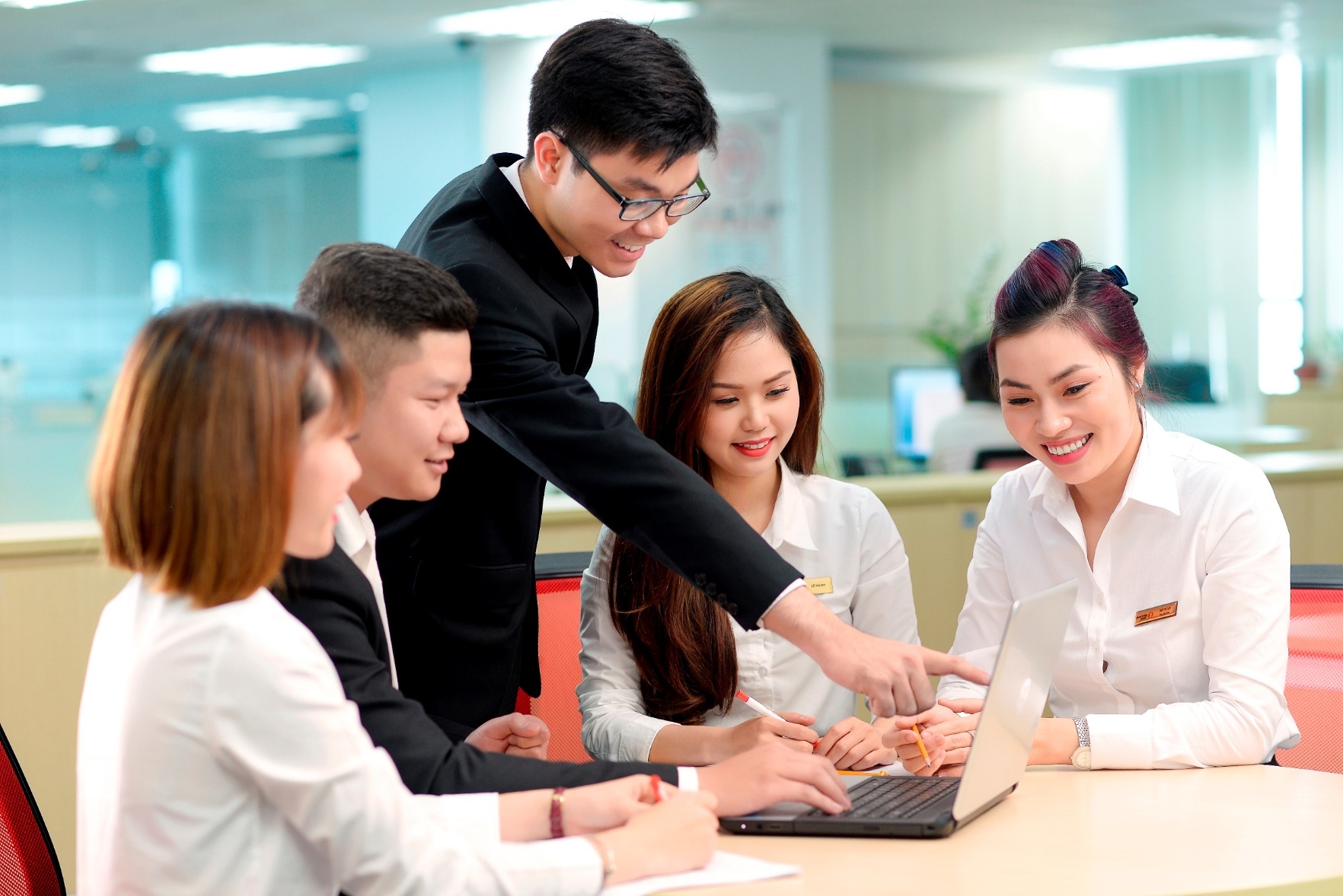 Xay dung su nghiep tu chuong trinh 'Quan tri vien tai nang' hinh anh