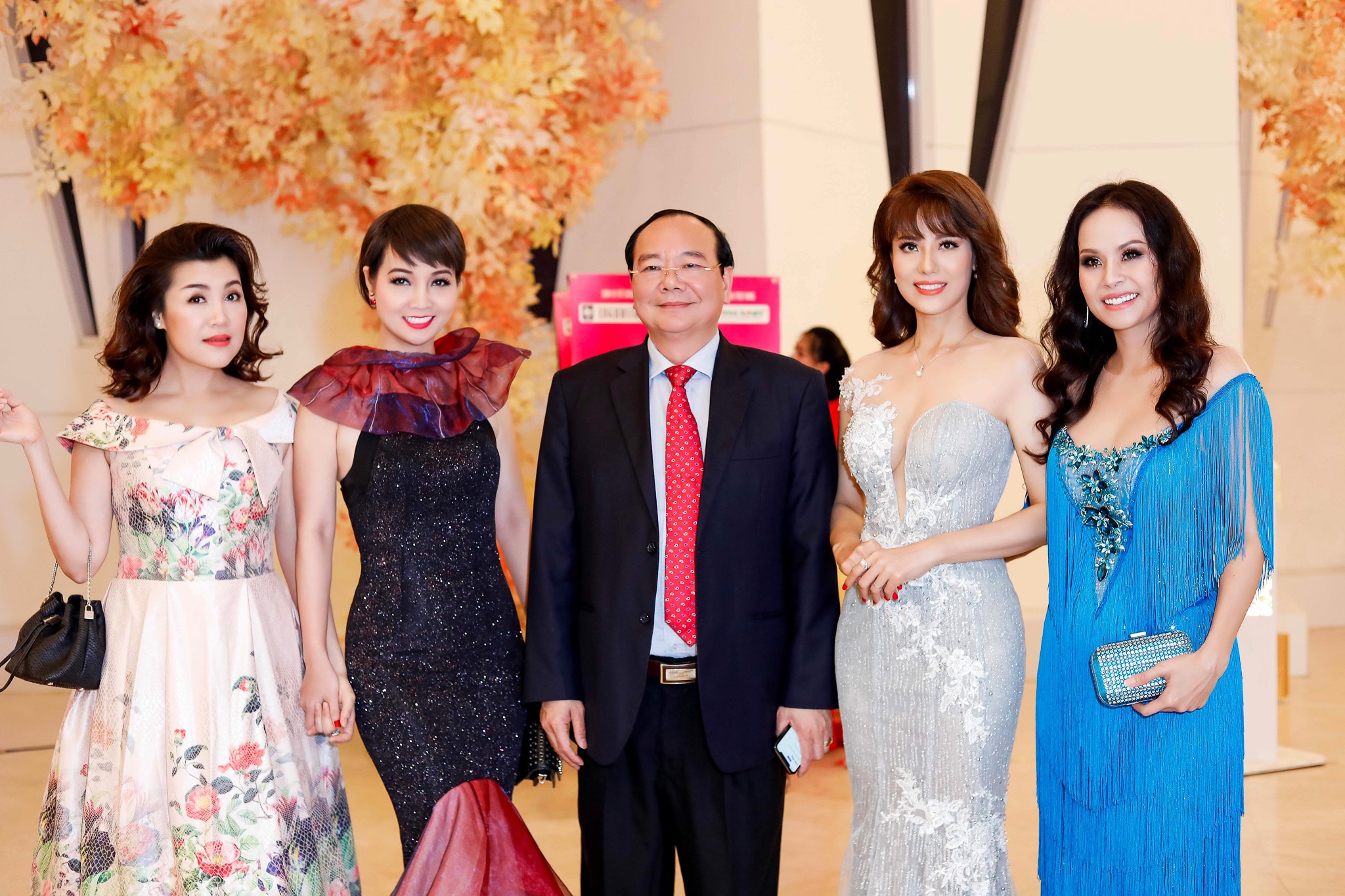 Bong hong Quyen luc anh 2