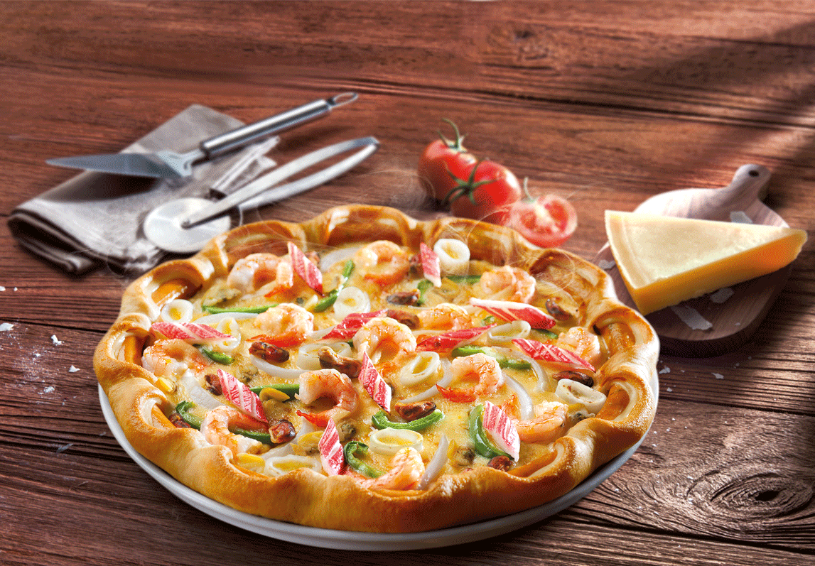 Huong vi bien ca trong pizza vien tom nuong, hai san cao cap hinh anh