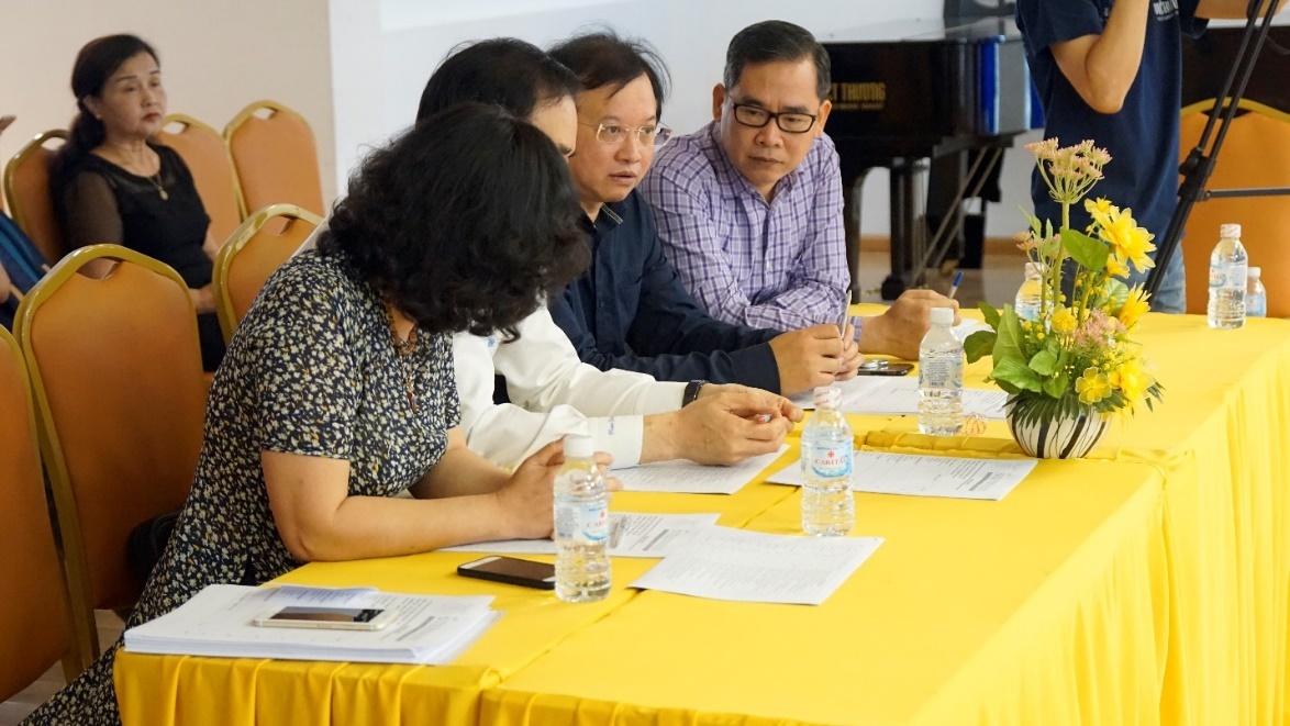 Việt Thương Music ảnh 2 Viet Thuong Music anh 2