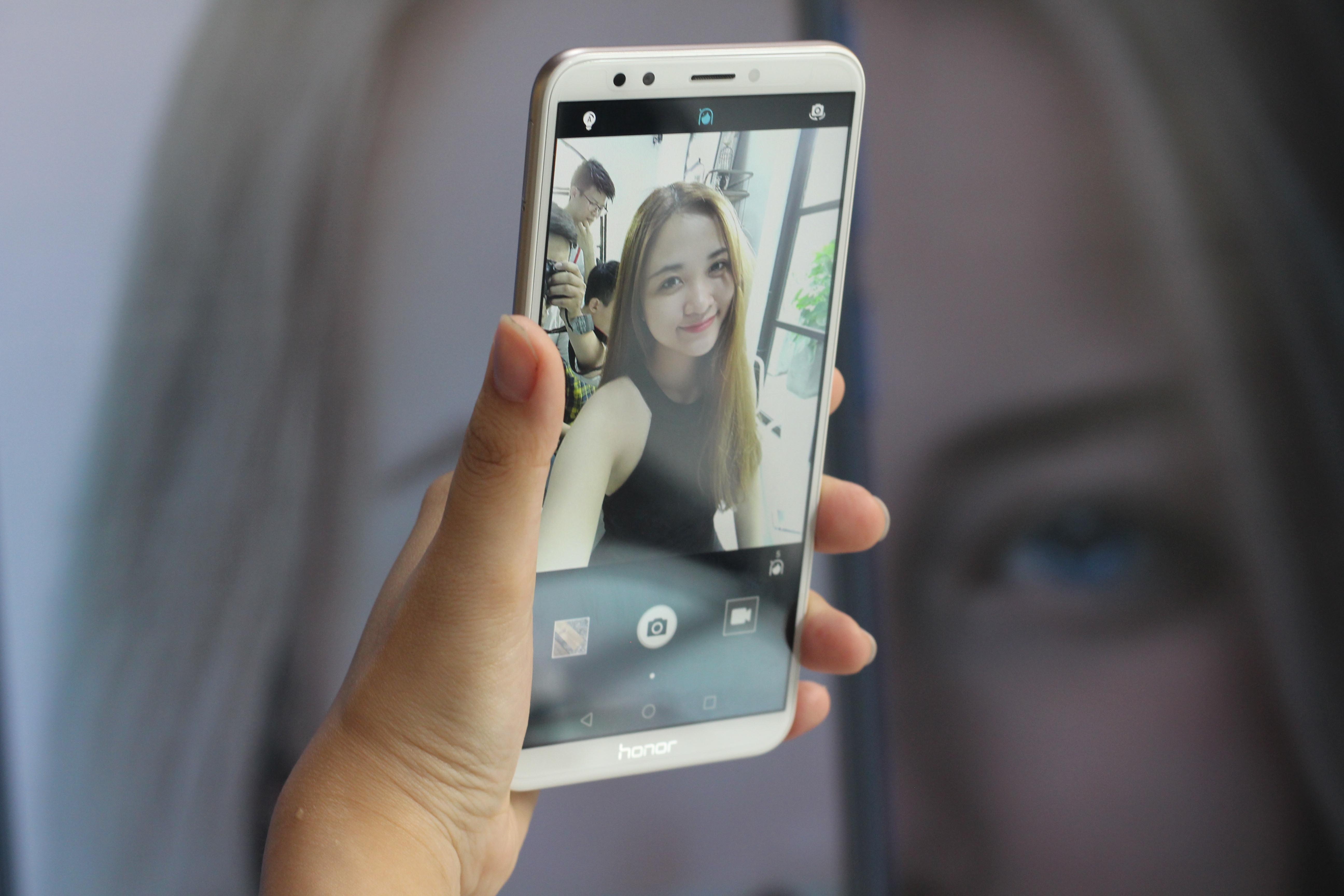 Oppo A7 ảnh 5 Oppo A7 anh 5