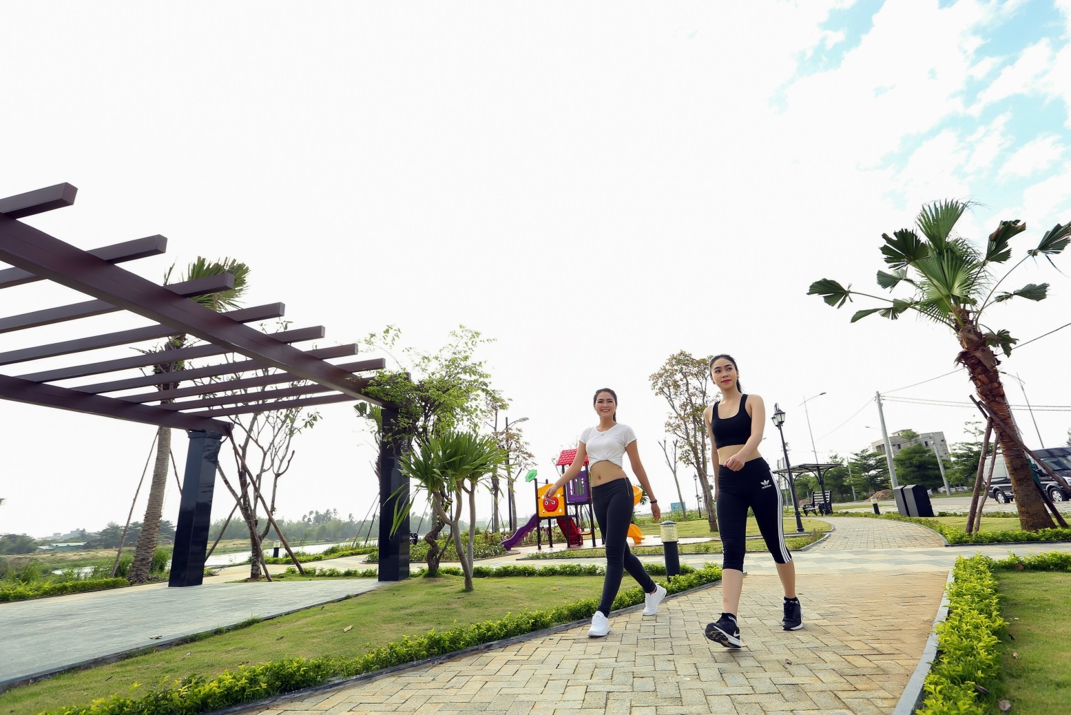 Dat Xanh Mien Trung anh 3