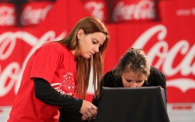 Giam doc HR Coca-Cola: ‘The he Millennials la chien luoc song con’ hinh anh