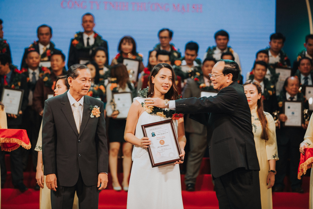 mỹ phẩm thiên Haki ảnh 4 my pham thien Haki anh 4