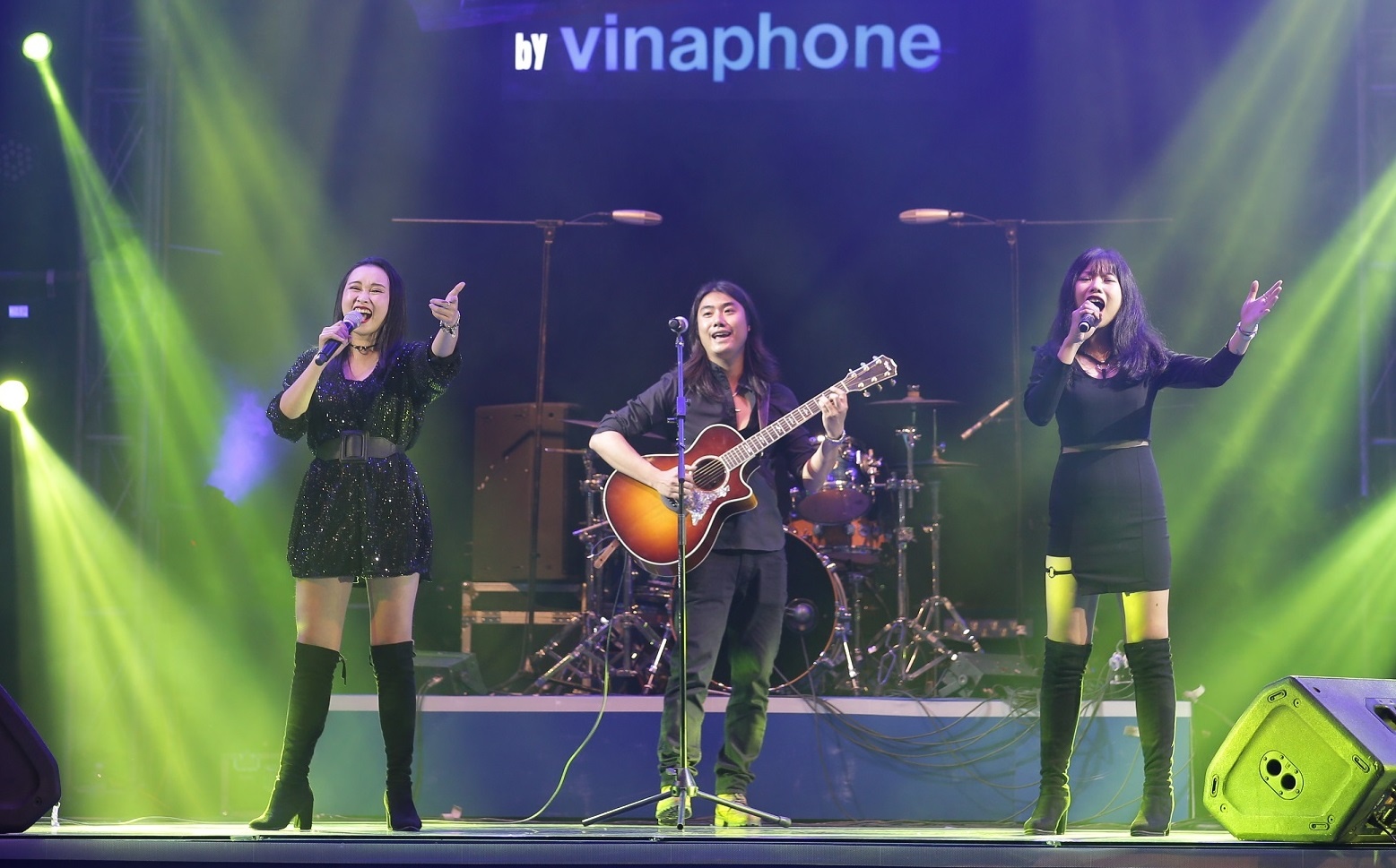3 nhan to mien Trung tranh giai quan quan ‘The Band by VinaPhone’ hinh anh