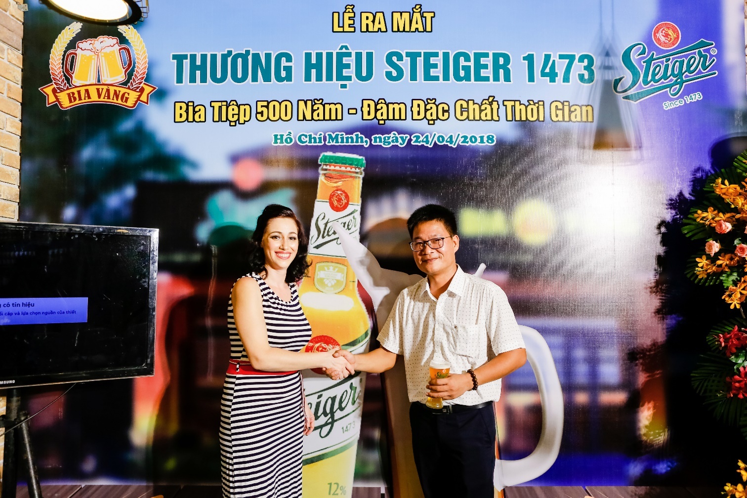 bia Steiger ảnh 2 bia Steiger anh 2