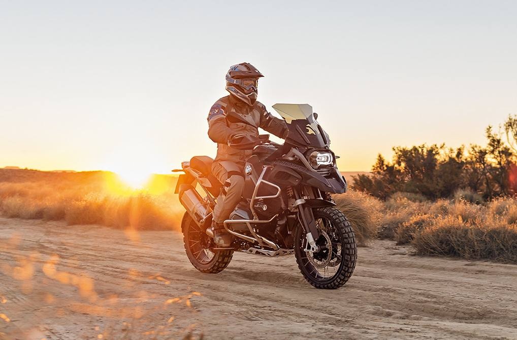 7 moto phan khoi lon BMW Motorrad ban tai VN gia tu 189 trieu dong hinh anh