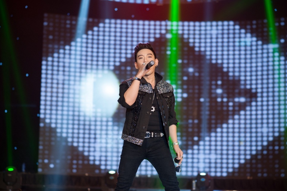 Doan Viet Phuong va hanh trinh tro thanh ‘lang tu bolero’ hinh anh