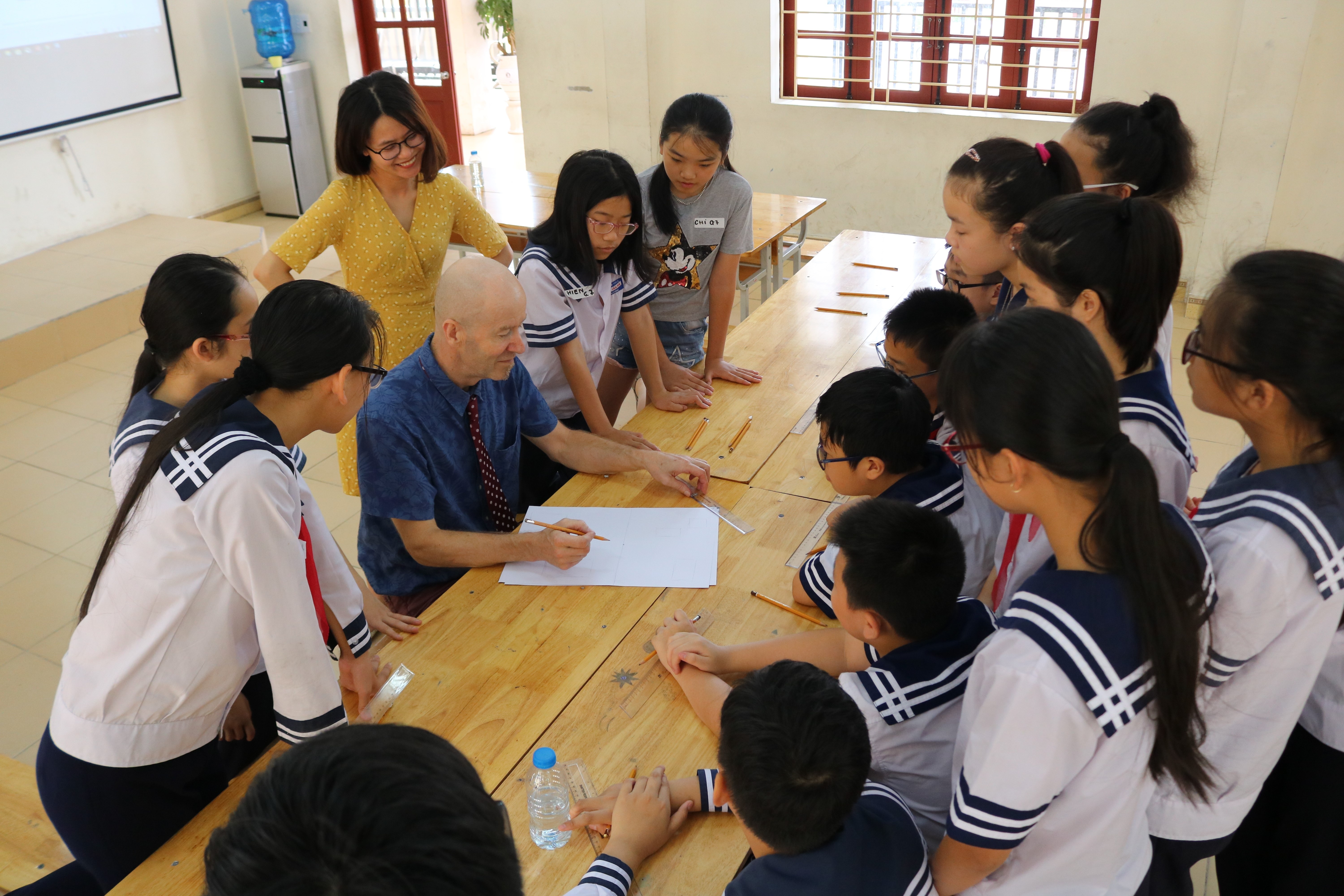 Tiep can mo hinh hoc phat trien toan dien theo chuan quoc te hinh anh