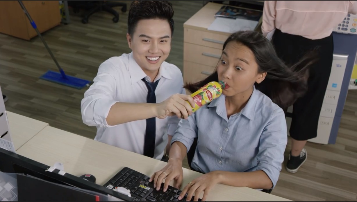 tra den vi chanh Lipton anh 6