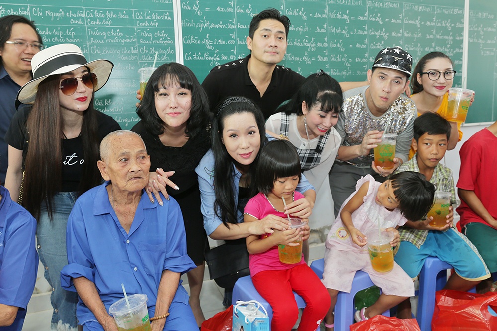 Minh Luan, Hong Tuoi chung tay lam su kien tai My Tho hinh anh