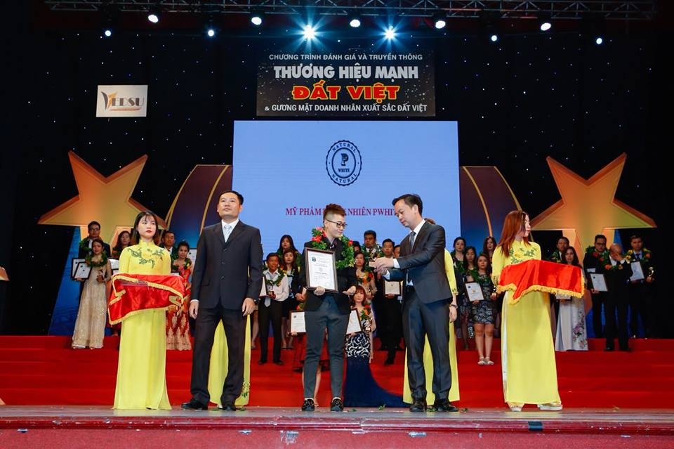 my pham P White anh 5