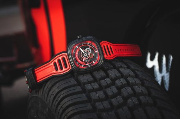 SevenFriday anh 7
