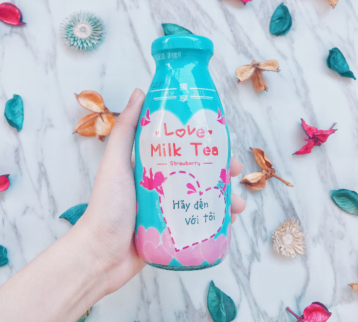 tra sua chai thuy tinh anh 2