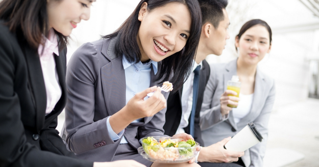 Nhung dia diem dan van phong thuong lui toi gio nghi trua hinh anh