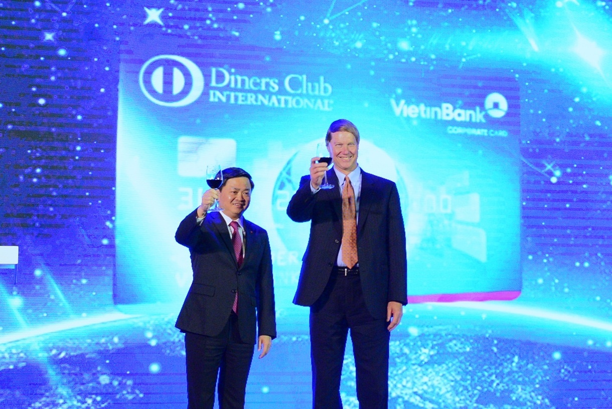 Ra mat the tin dung quoc te doanh nghiep VietinBank Diners Club hinh anh