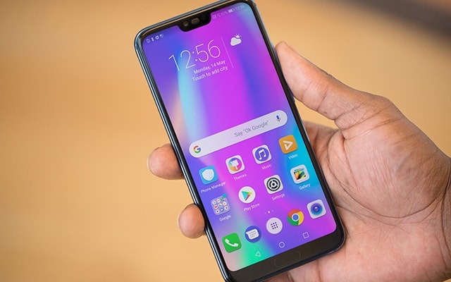 Nhan phieu mua hang 2,5 trieu khi dat truoc Honor 10 tai Di Dong Viet hinh anh
