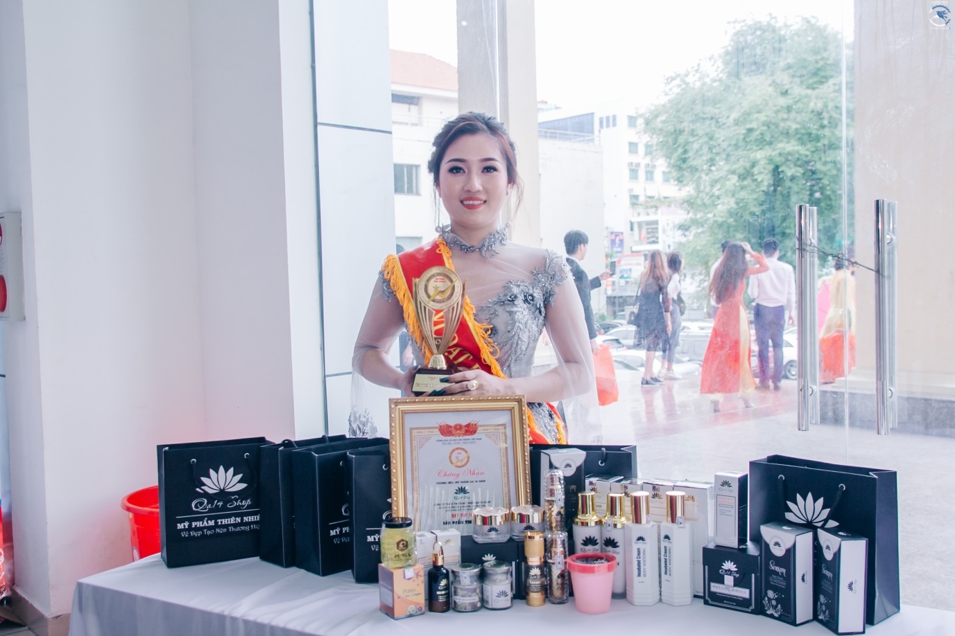 My pham QA14 Shop anh 2