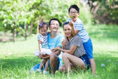 Hoang Bach: ‘Toi khong the thay vo chuyen bep nuc’ hinh anh