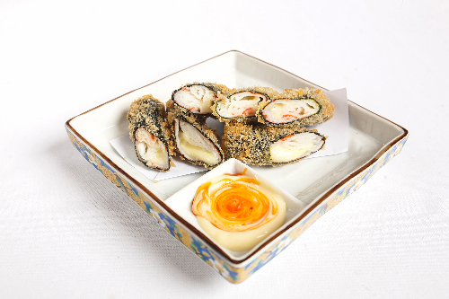 Thuong thuc hon 30 mon sushi tu chon voi 99.000 dong nhan ngay 1/6 hinh anh