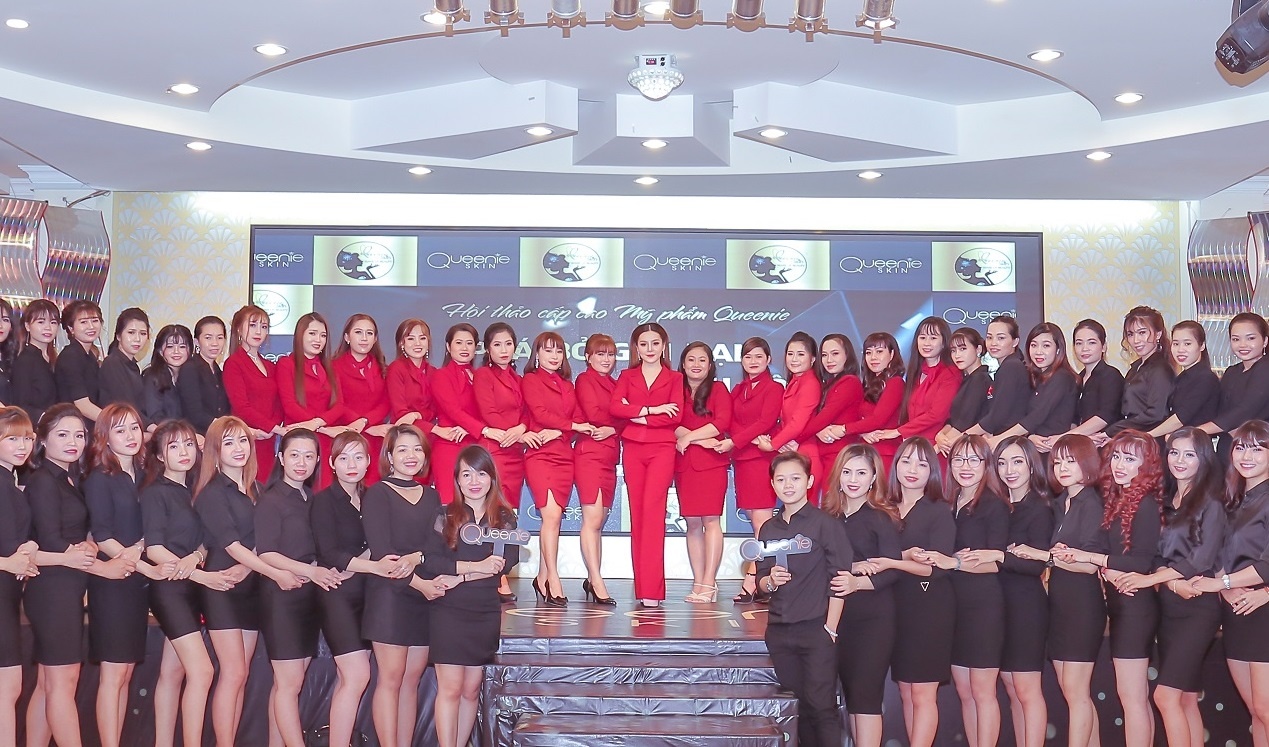 My pham Queenie-Skin to chuc thanh cong hoi thao dao tao cap cao hinh anh