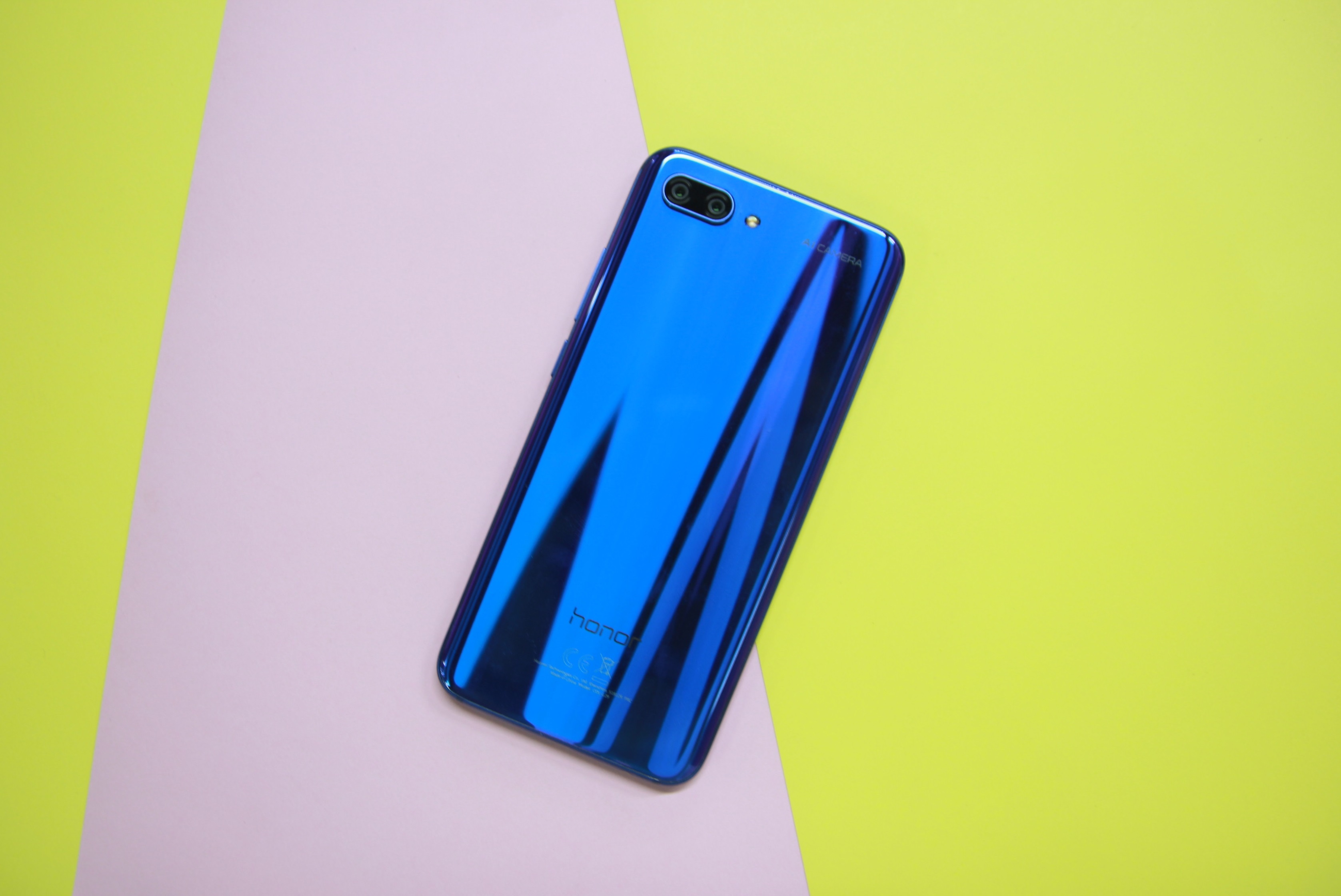 Mo hop Honor 10 vua ra mat tai Viet Nam hinh anh