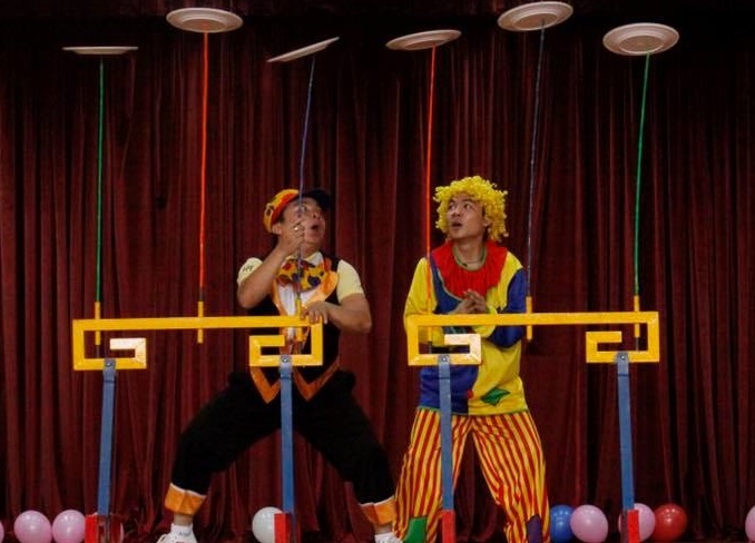 Hoat dong bo ich cho be ngay 1/6 hinh anh