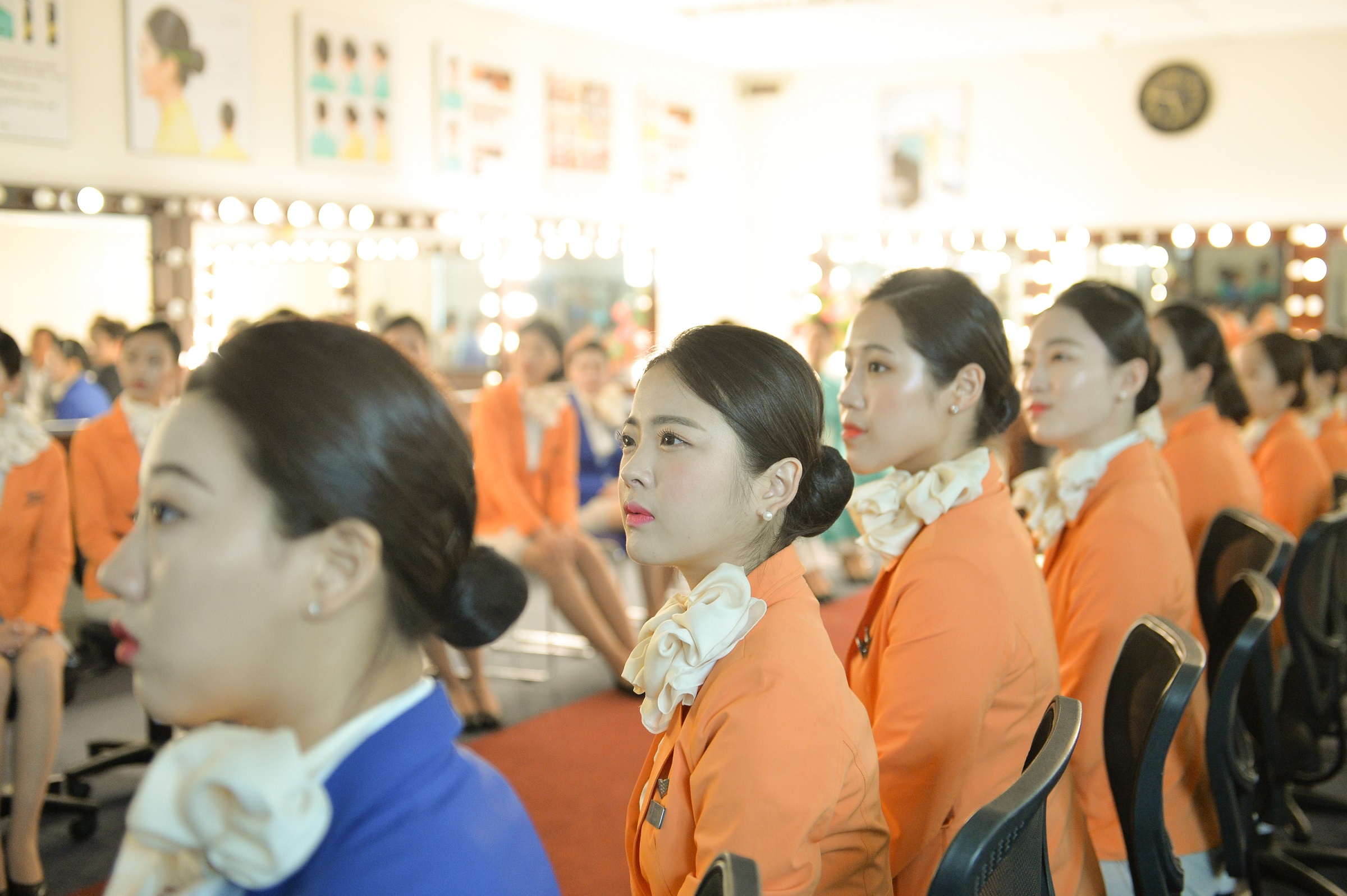 Vietnam Airlines anh 1