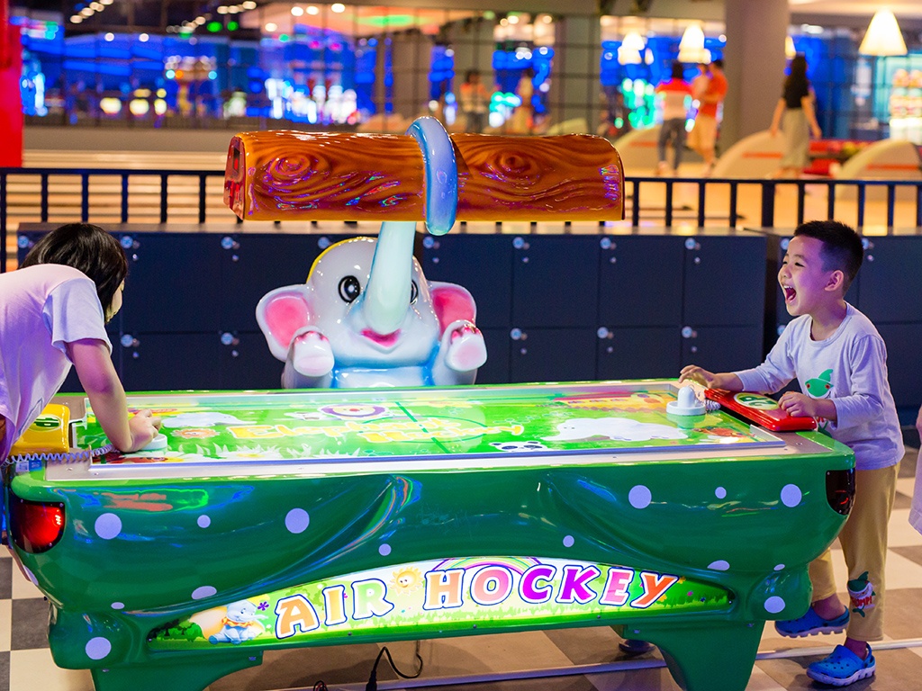 Vingroup cong bo tai cau truc thuong hieu Vinpearl hinh anh