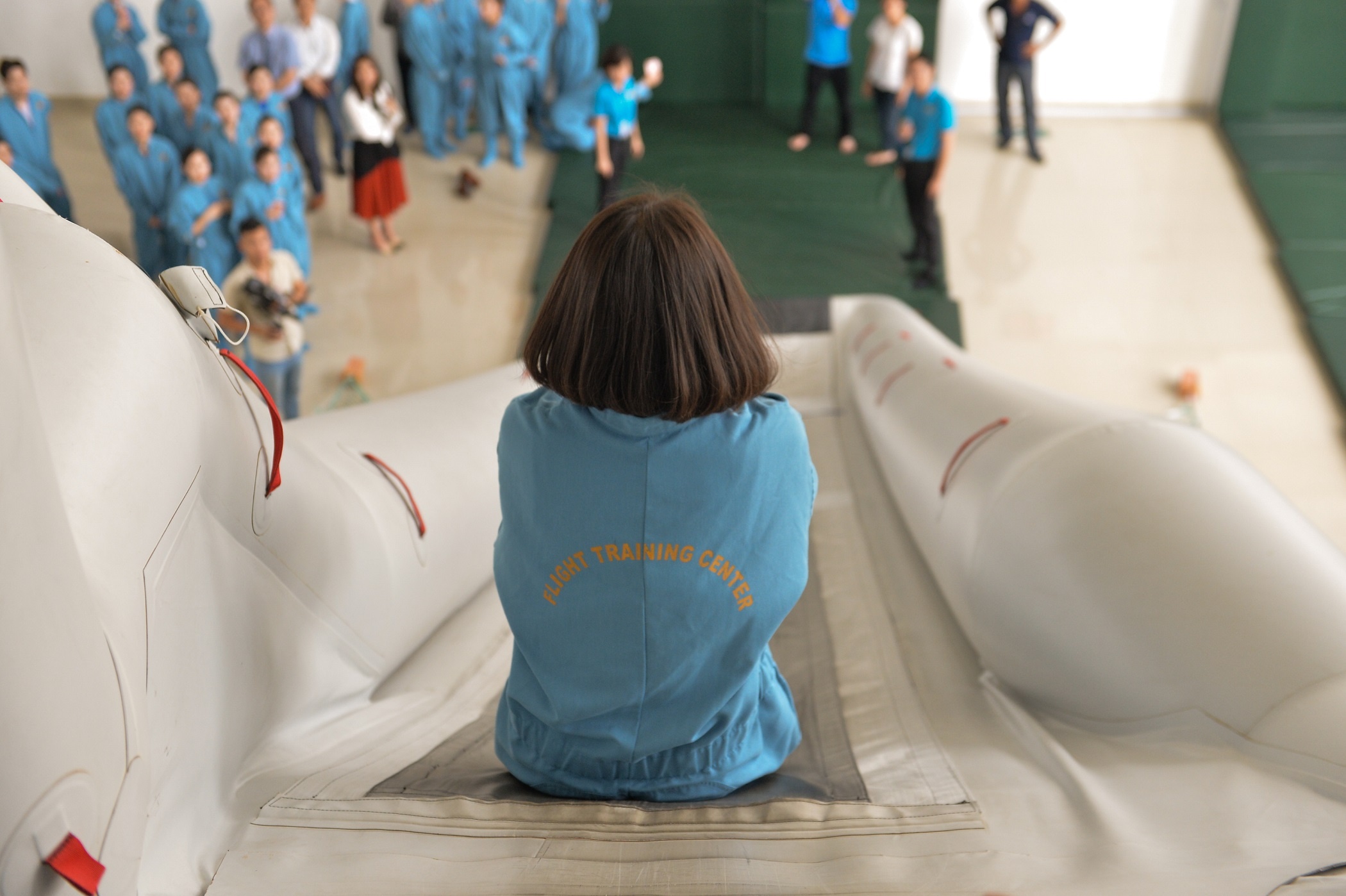 Vietnam Airlines anh 7