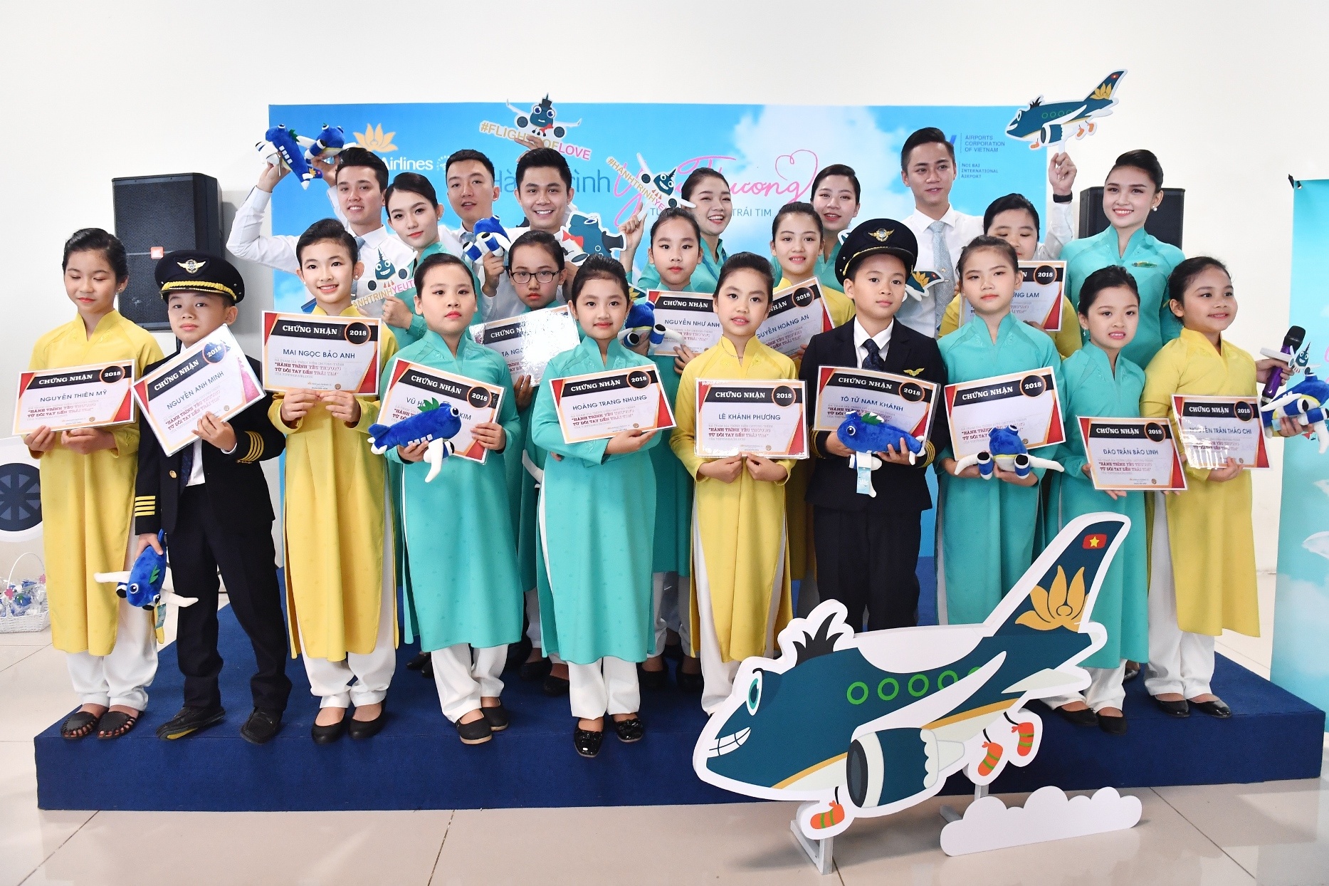 Vietnam Airlines anh 4