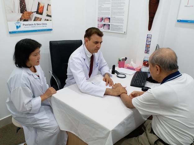 Dieu tri viem da co dia man tinh bang thao duoc hinh anh