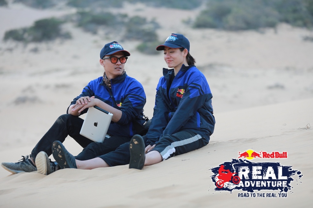 Lam Vinh Hai - Kim Nha loi nguoc dong, am giai 100 trieu dong hinh anh