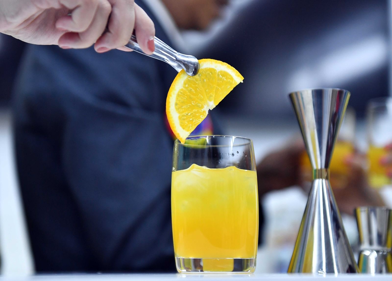 Vietnam Airlines sap phuc vu 11 loai cocktail moi hinh anh